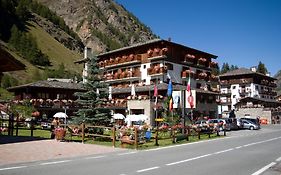 Hotel Granta Parey
